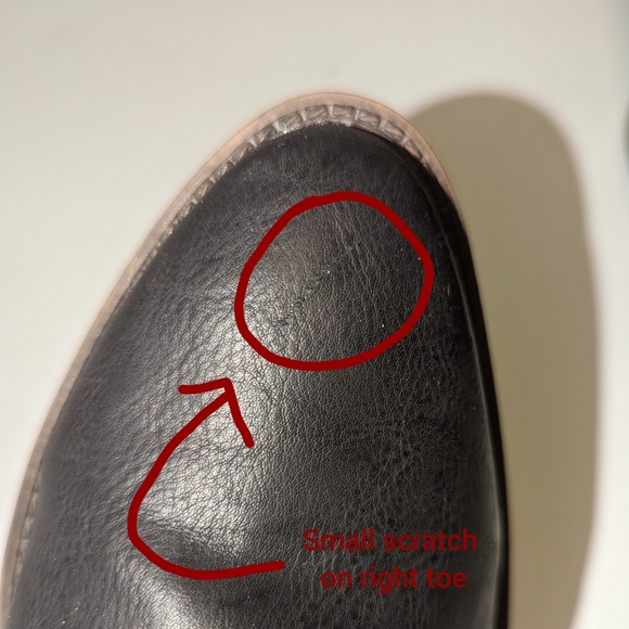 Volatile ankle boots - Picture 7 of 7